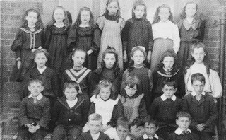 Pupils at Bonds School c1903